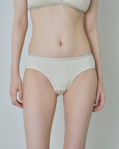 DAILY RIB SHORTS