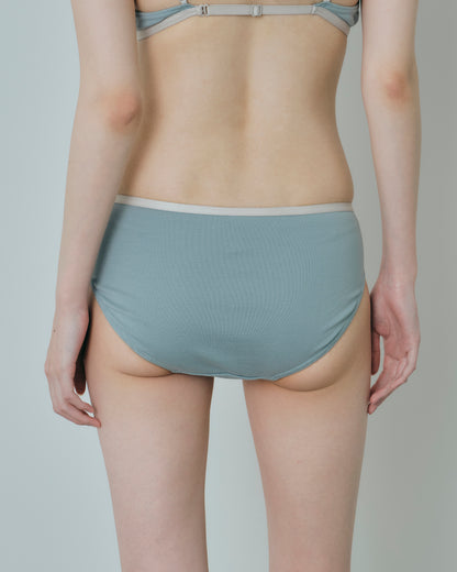 DAILY SMOOTH SHORTS